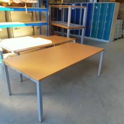  - WINI 200x100 en 160x80 beuken zeer degelijke ihv bureaus 64-82 cm stevig grijs demontabel metalen frame - gemonteerd (1)