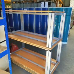  - WINI 200x100 en 160x80 beuken zeer degelijke ihv bureaus 64-82 cm stevig grijs demontabel metalen frame - gemonteerd (29)