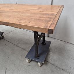  - zware massief houten tafel met antieke gietijzeren poten afm 200x100x75 cm 40 mm blad  (3)