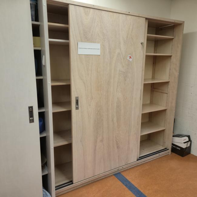  - MOOIE LUNDIA SCHUIFDEURKAST AFM 205X50X210 CM BXDXH (4)