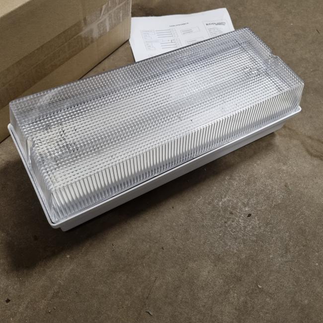  - 4X NOODVERLICHTING  ECOLIGHT ARMATUUR 8 WATT  (5)