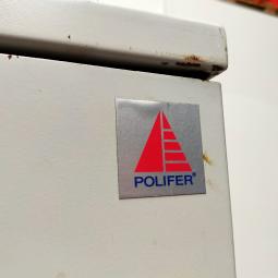  - brandvertragende kast zonder sleutel (3)