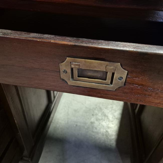  - vintage bureau afm 135x74 cm hoogte 80 cm  (6)