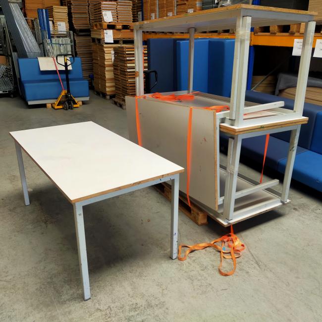  - set 10 stuks intensief gebr met schade DE BEUK WERKTAFELS (10)