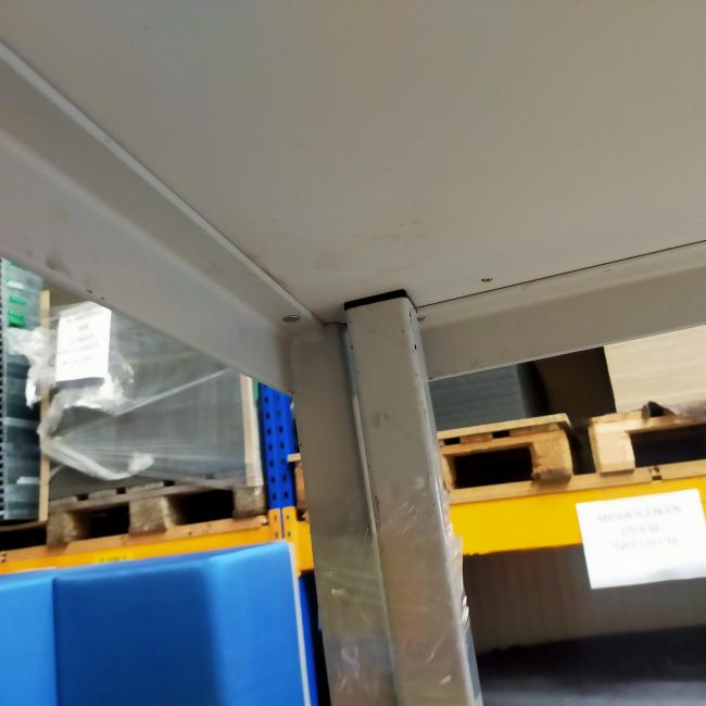  - set 10 stuks intensief gebr met schade DE BEUK WERKTAFELS (17)