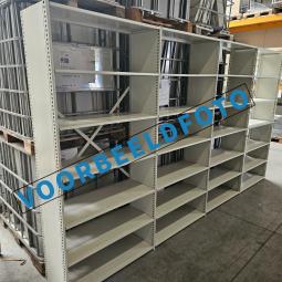  - witte metalen stelling 4 meter (1) voorbeeldfoto