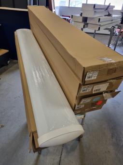  - 6X TL ARMATUUR OPBOUW MET KAP 2X49 WATT T5  AFM 160X20X6,5 CM  (1)