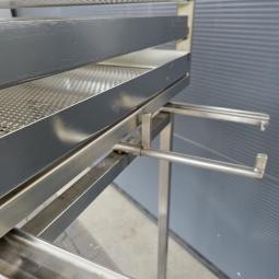 - RVS sterilisatiewagen afm 160x160x 65 cm  bakken afm 125x56 cm (14)