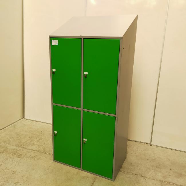  - partij 4-deurs lockers extra grote deuren groen of blauw (113)