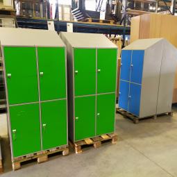  - partij 4-deurs lockers extra grote deuren groen of blauw (1238)