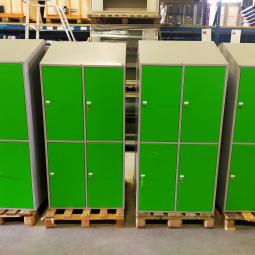  - partij 4-deurs lockers extra grote deuren groen of blauw (1239)