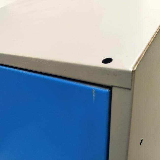  - partij 4-deurs lockers extra grote deuren groen of blauw (133)