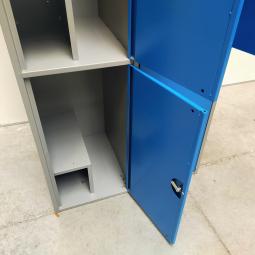  - partij 4-deurs lockers extra grote deuren groen of blauw (141)