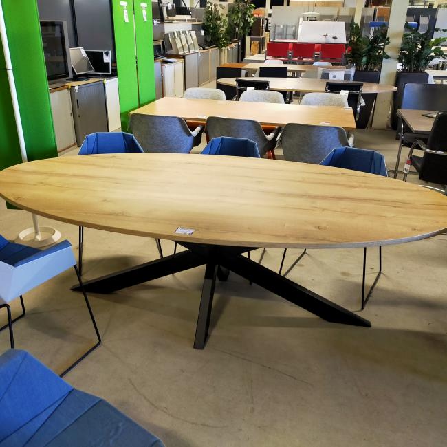  - 10x nieuwe tafels ovaal met zwarte metalen spinpoot (26)