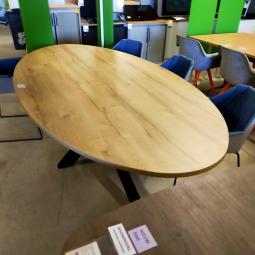  - 10x nieuwe tafels ovaal met zwarte metalen spinpoot (22)