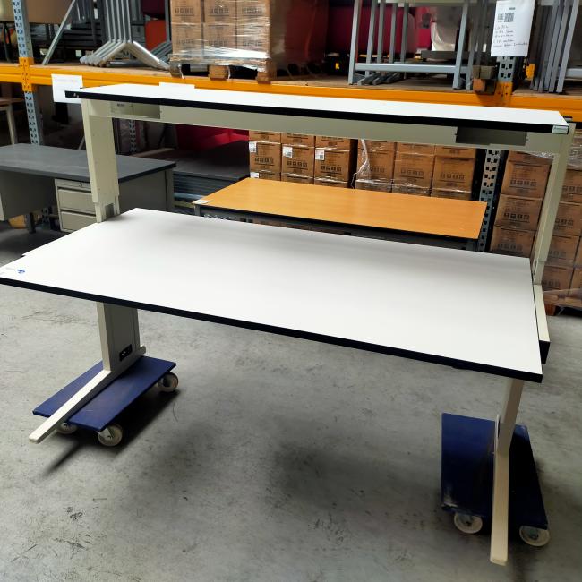  - 1x met en 1x zonder verlichting elektra (20)
