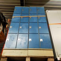  - 12x 8-deurs oostwoud met draaiknoppen voor evt hangsloten (50)