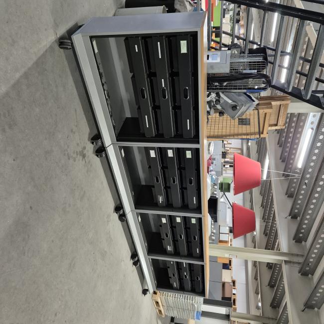  - 4x ahrend kast met laden afm 120x45x123cm bxdxh (1)