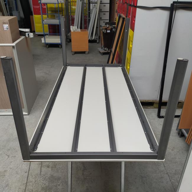  - 3x ahrend synta 200x100 cm 2x donker en 1x licht frame met 3x donkere poten (40)