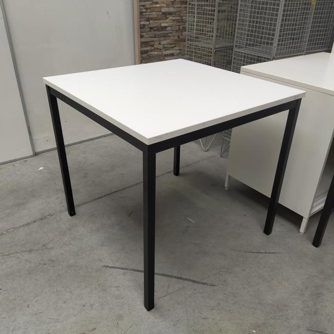  - 2x 80x80 cm wit blad zwarte metalen poten gedemonteerd (20)