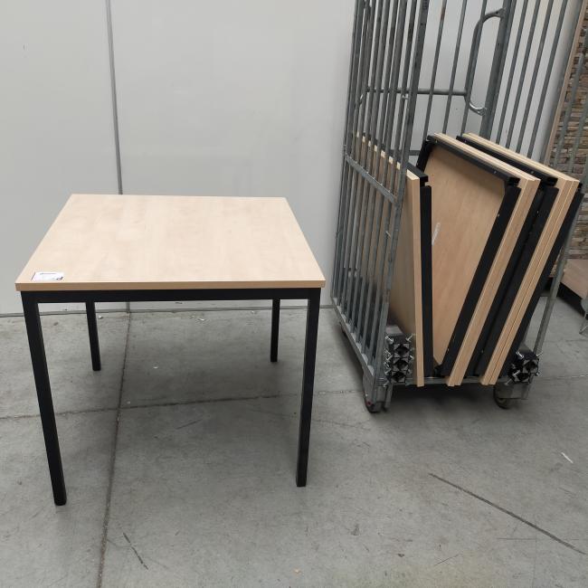  - 6x 80x80 cm ahorn kleur houten blad met zwarte metalen poten gedemonteerd (9)