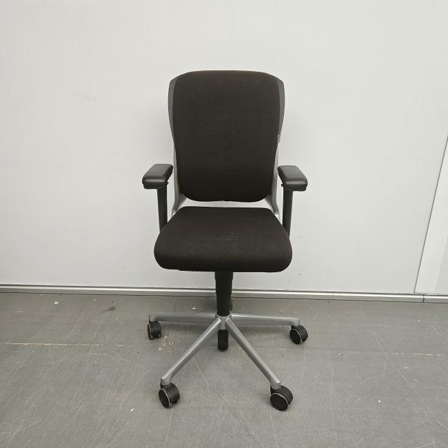 - 2025-09-27 12.18.12