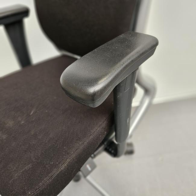 - 2025-09-27 12.19.02