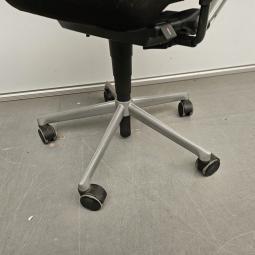 - 2025-09-27 12.19.03