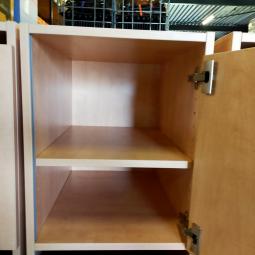  - partij 34x VEPA 4-deurs met evt moedersleutel +15,- pst (26)