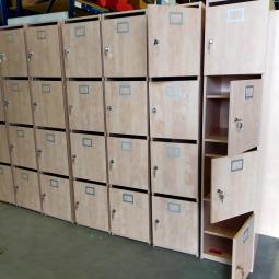 - partij 34x VEPA 4-deurs met evt moedersleutel +15,- pst (31)