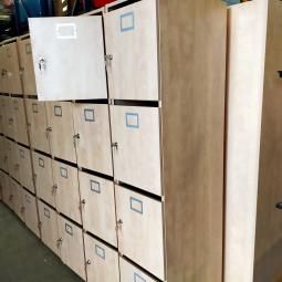  - partij 34x VEPA 4-deurs met evt moedersleutel +15,- pst (37)
