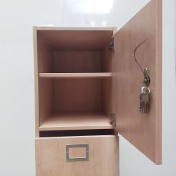  - partij 34x VEPA 4-deurs met evt moedersleutel +15,- pst (9)