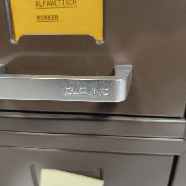  - retro ladekast bruin (4)