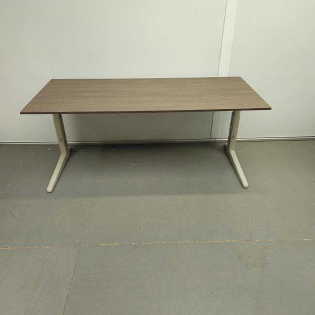  - 2025-10-03 16.44.01