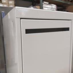  - 3x 2-deurs witte metalen lockerkasten (119)