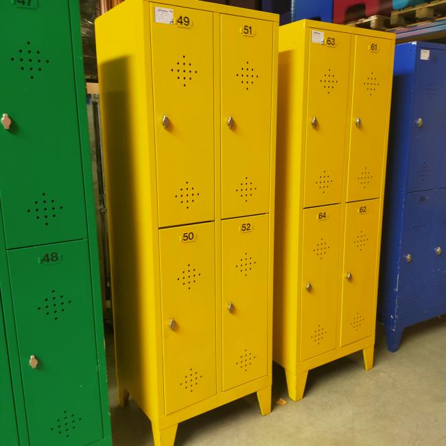 - 2x 4-deurs geel (13)
