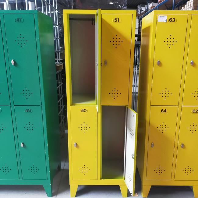  - 2x 4-deurs geel (16)