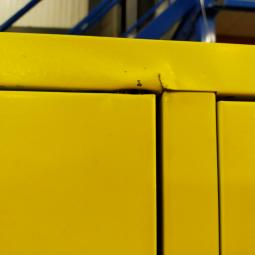  - 4-deurs industriele metalen lockerkasten div kleuren met lakschade (126)