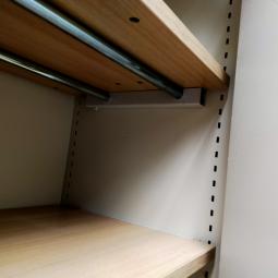  - 4x 795,- p.st. De Raat 195x126x55 grote zware brandvertragende kluiskasten met sleutel en 4 schappen cm (46)