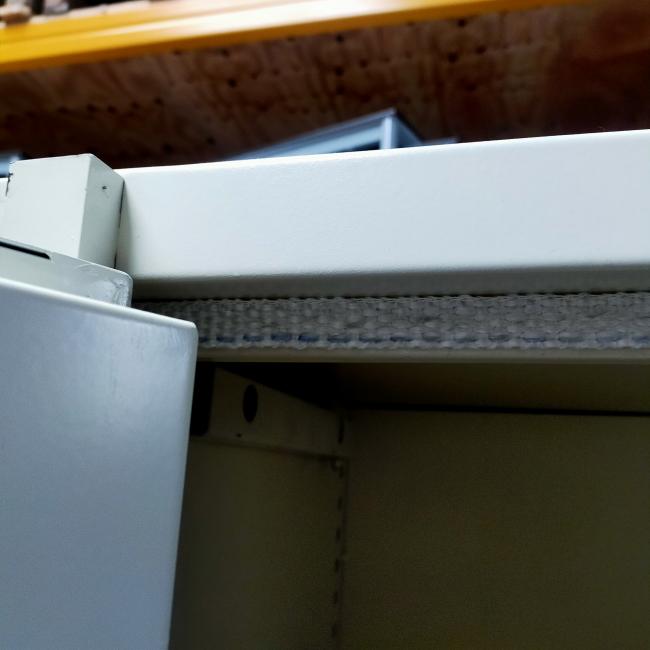  - 4x 795,- p.st. De Raat 195x126x55 grote zware brandvertragende kluiskasten met sleutel en 4 schappen cm (50)