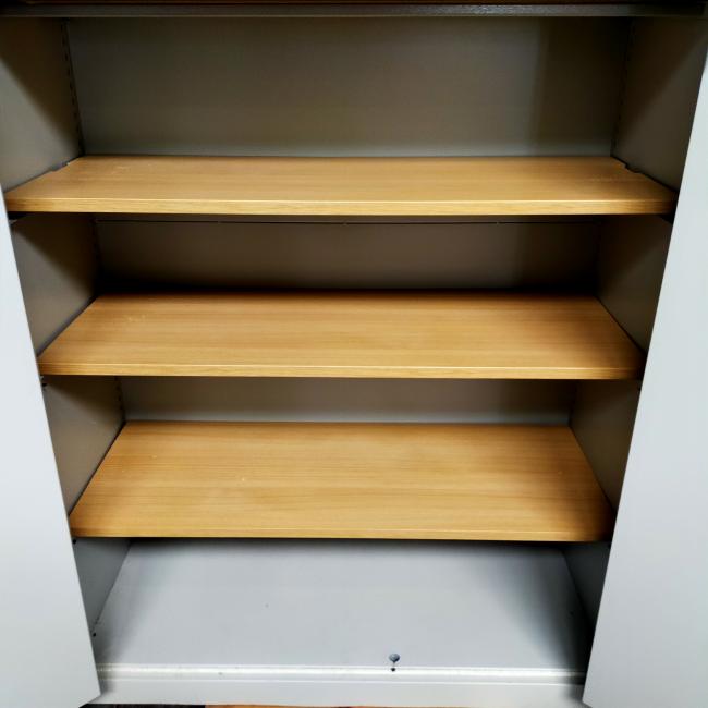  - 4x 795,- p.st. De Raat 195x126x55 grote zware brandvertragende kluiskasten met sleutel en 4 schappen cm (57)