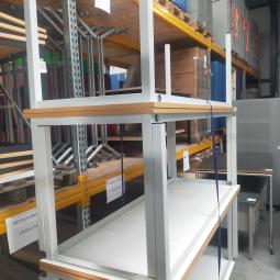 - 5x DE BEUK stevige stalen werkbanken werktafels 125,- p.st (281)