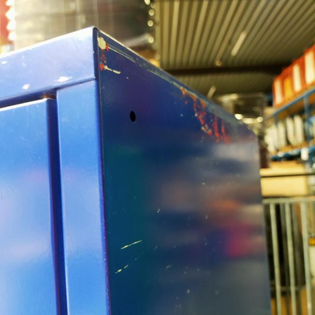  - 8-deurs retro vintage industriele metalen lockerkast 1x groen en 1x blauw (23)