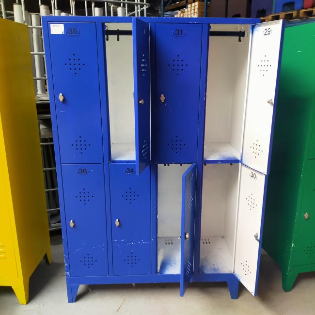  - 8-deurs retro vintage industriele metalen lockerkast 1x groen en 1x blauw (25)