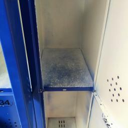  - 8-deurs retro vintage industriele metalen lockerkast 1x groen en 1x blauw (28)