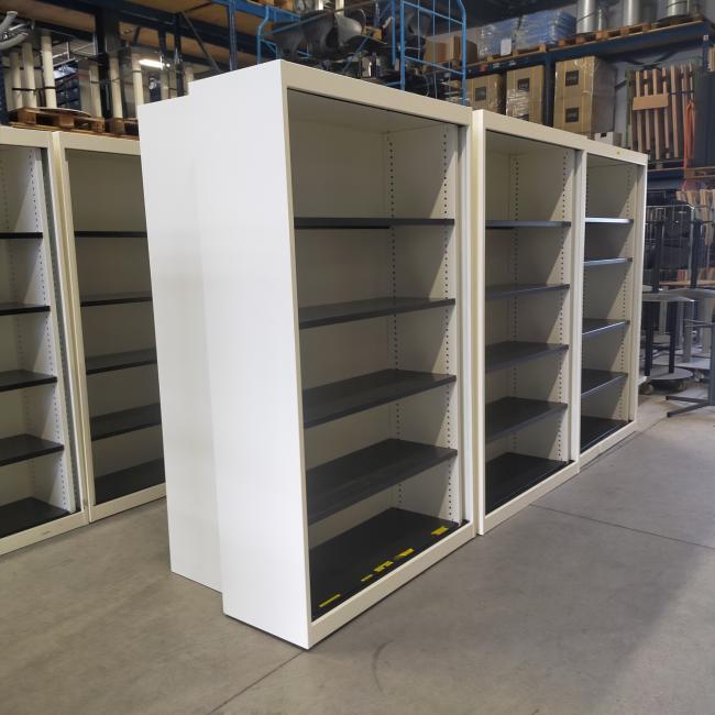  - 9x Vepa witte metalen schappenkasten zonder deuren (4)