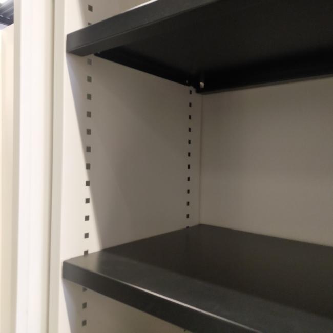  - 9x Vepa witte metalen schappenkasten zonder deuren (8)