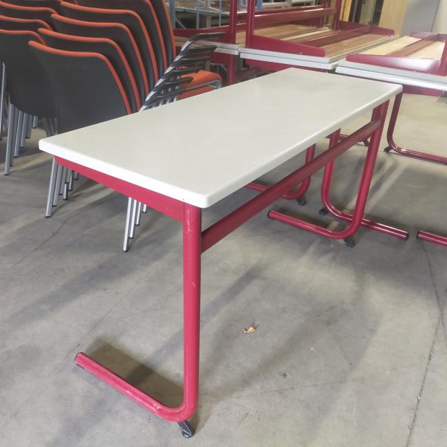  - eromes schooltafels grijs houten blad met rood stalen frame (3)