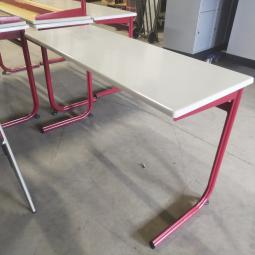  - eromes schooltafels grijs houten blad met rood stalen frame (5)