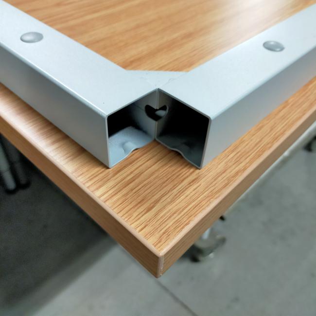  - 6x 180x80 cm eiken blad met grijs stalen frame gedemonteerd (7)